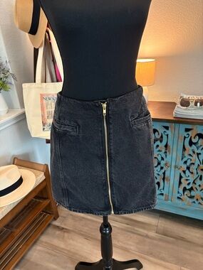 Black Gold Tone Front-Zip Jean Mini Skirt